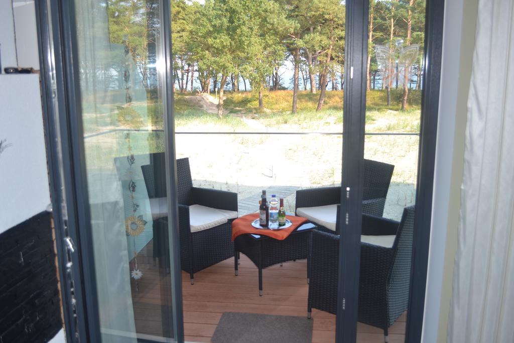 Apartment Mit Meeresblick بينز الغرفة الصورة