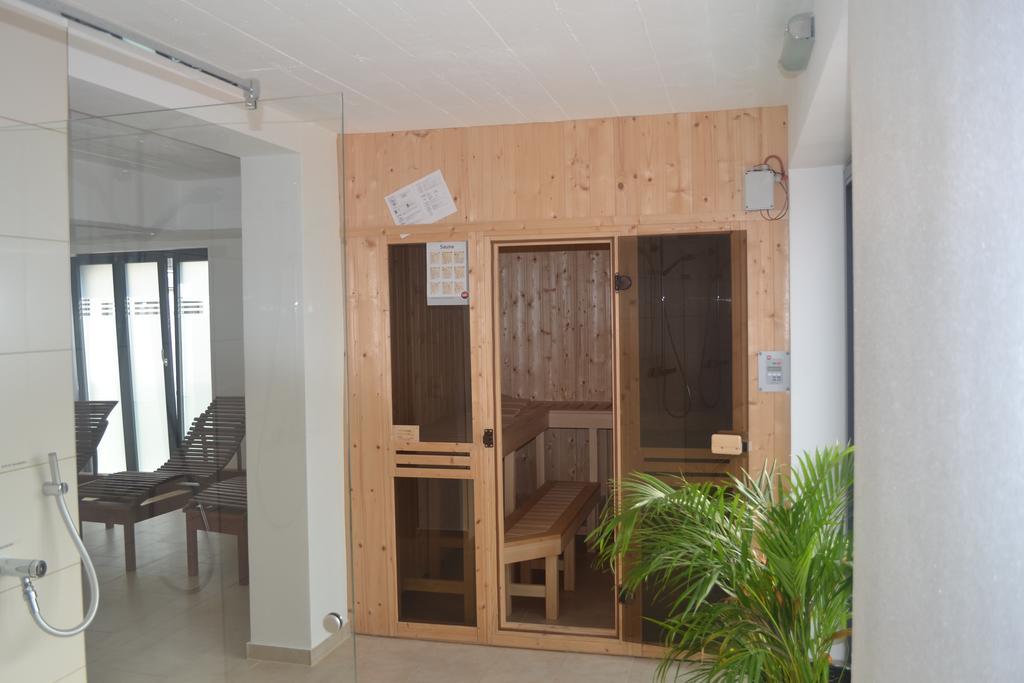 Apartment Mit Meeresblick بينز الغرفة الصورة